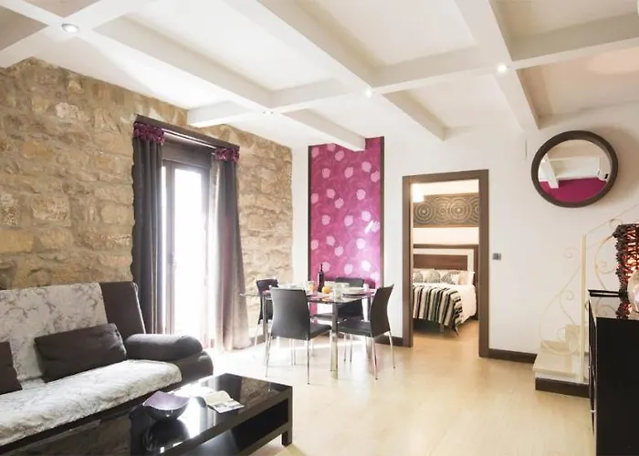 Apartamentos Fuente Redonda